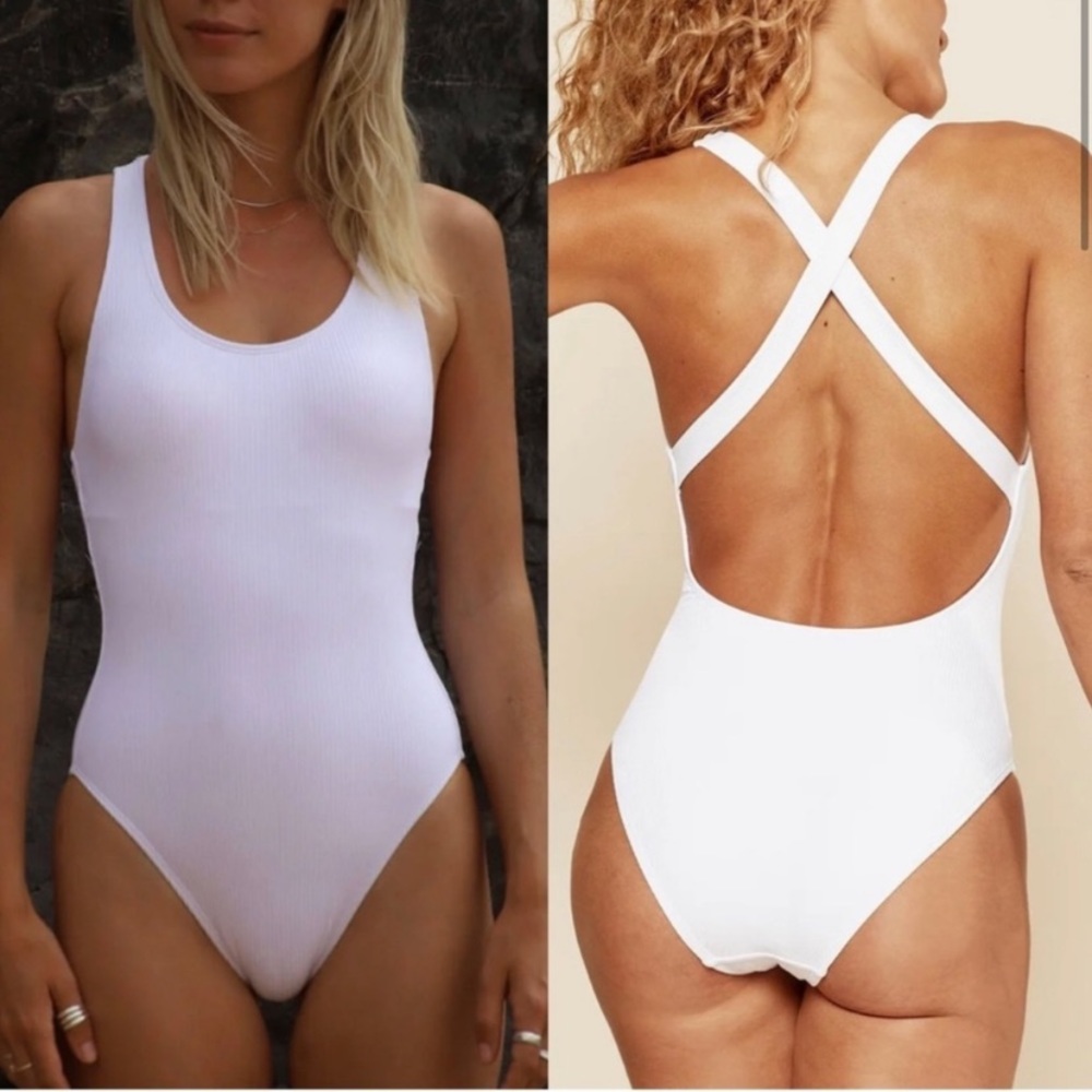 Andie The Tulum ribbed one piece swimsuit size L NEW